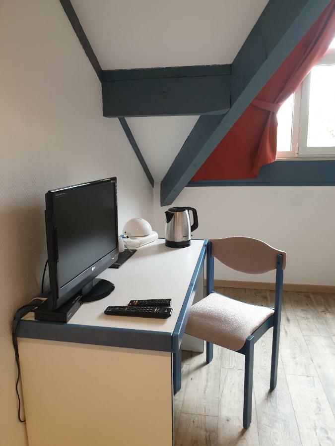 Hotel Pedagogique Coeur D'Apcher Saint-Chély-dʼApcher 外观 照片
